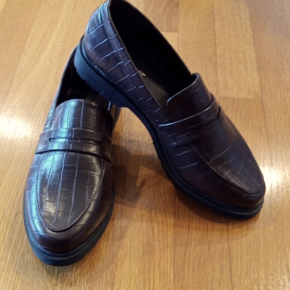 Olivia Miller Women's Chunky Loafers 8.5